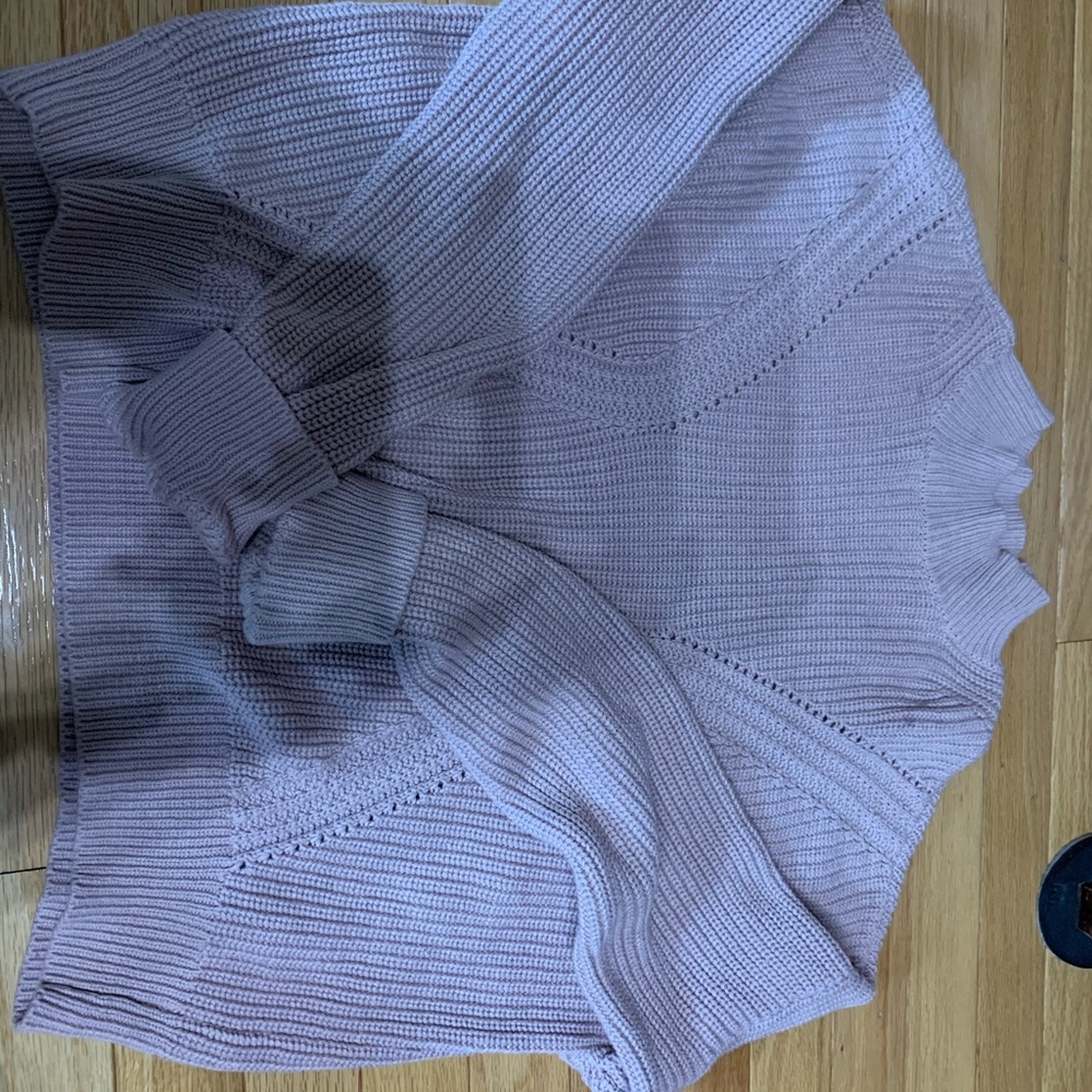 Kendal and kylie tan sweater